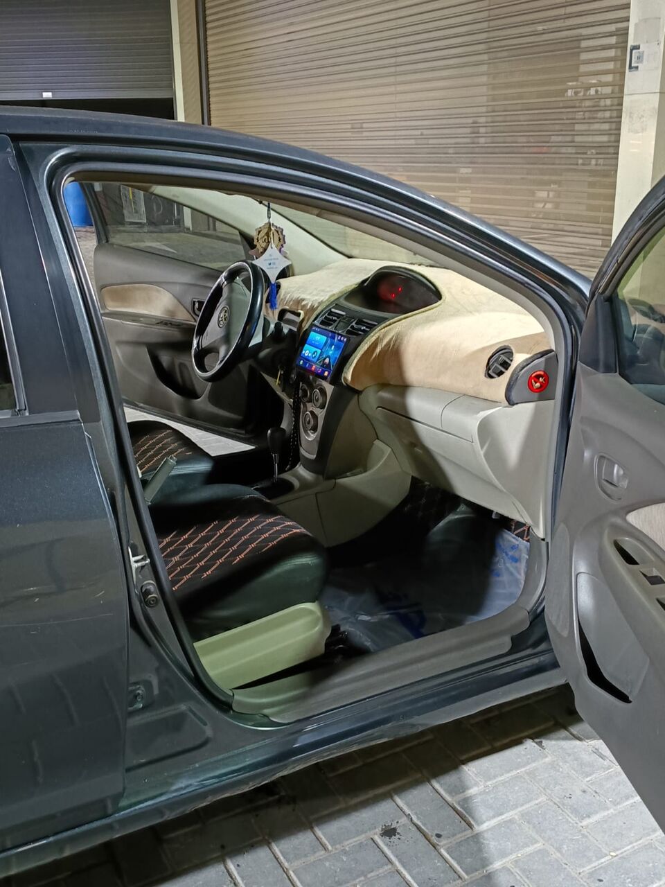 Riyadh, Vehicles, Cars & Trucks , SAR 15000,  Toyota Yaris,  2012,  Manual,  140000 KM,