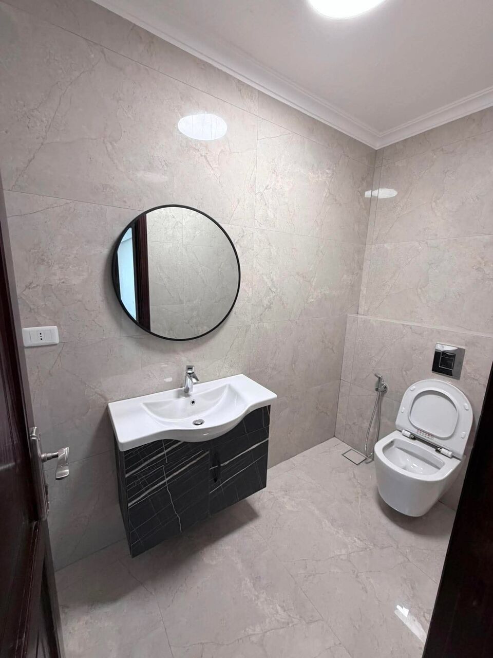 Amman, Apartments, Flats, Houses & Villas, JOD 6500/year,  3 BR,  Beautiful Apartment For Rent In Al-Kursi &ndash; Amman  A First-floor Apartment Measuring 190 M&sup2;