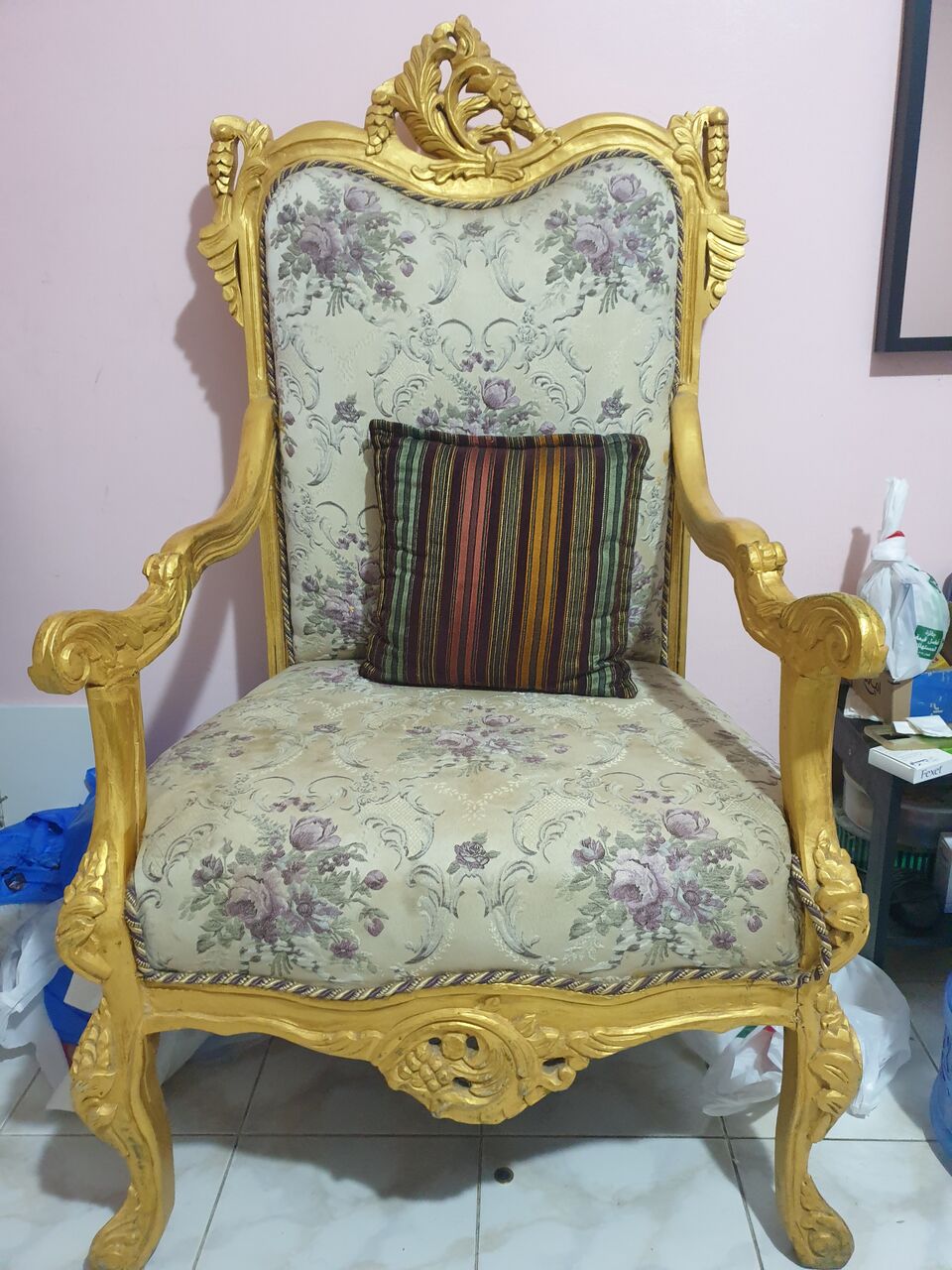 Riyadh, Household Items, SAR 640,  One HOMME Refrigerator, And One Single Bad With Mattress & Chair