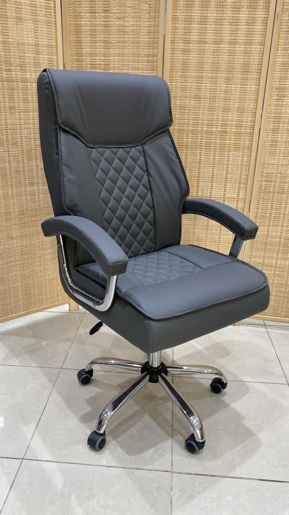 Jeddah, Furniture, SAR 2,  New Premium Office Leather Chair , High-quality Mesh Chair Available