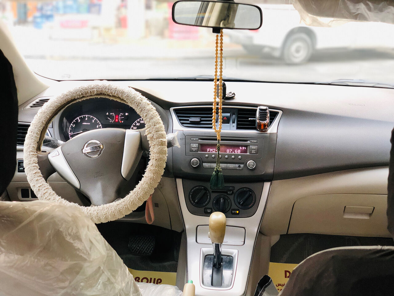 Riffa, Vehicles, Cars & Trucks , BHD 2000,  Nissan Sentra,  2015,  Automatic,  257000 KM,