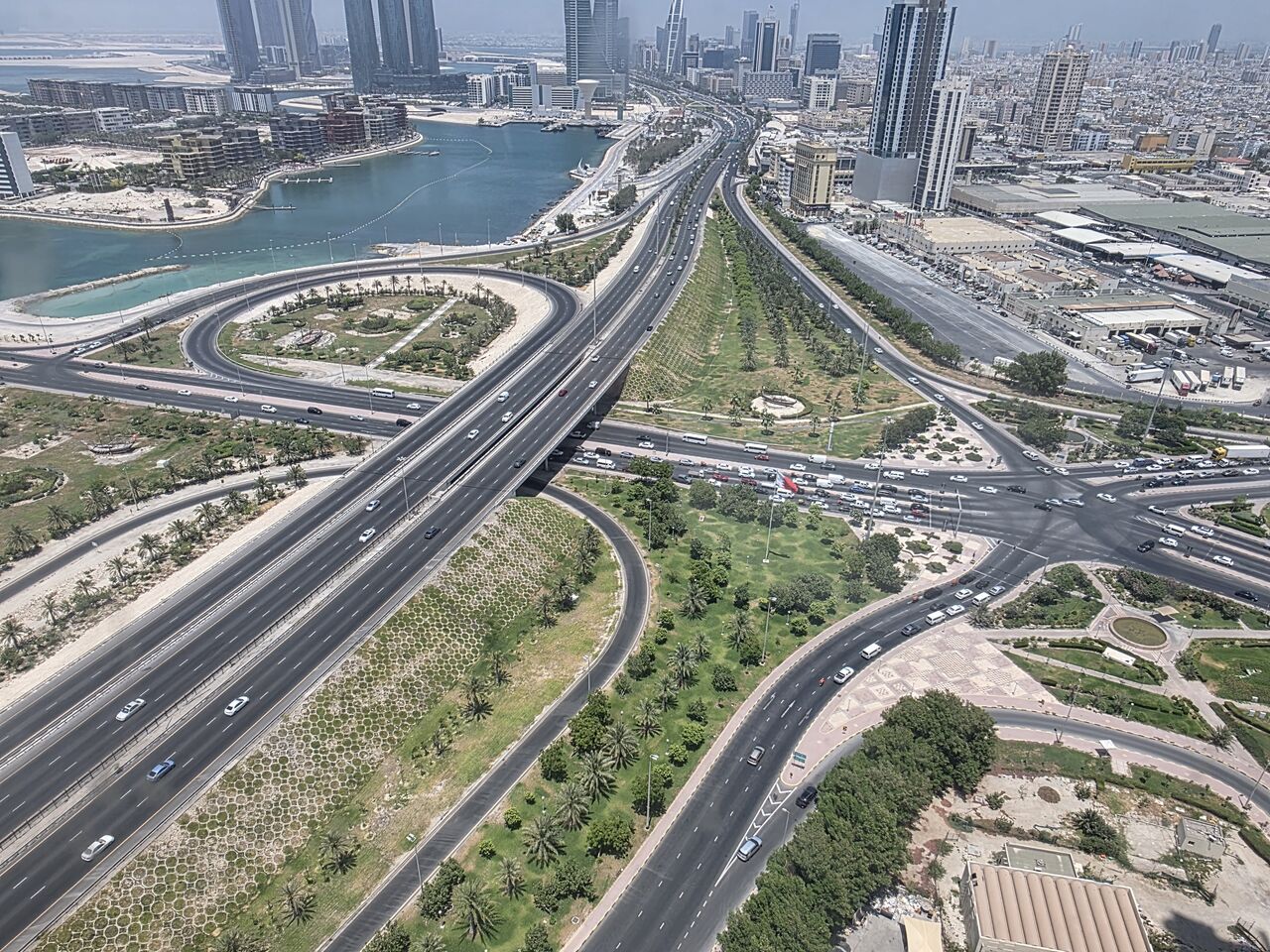 Manama, Apartments, Flats, Houses & Villas, BHD 400/month,  Furnished,  2 BR,  134 Sq. Meter,  YOUR DREAMS MEET REALITY HERE/ VALUE 4 RENT/HARBOUR VIEW