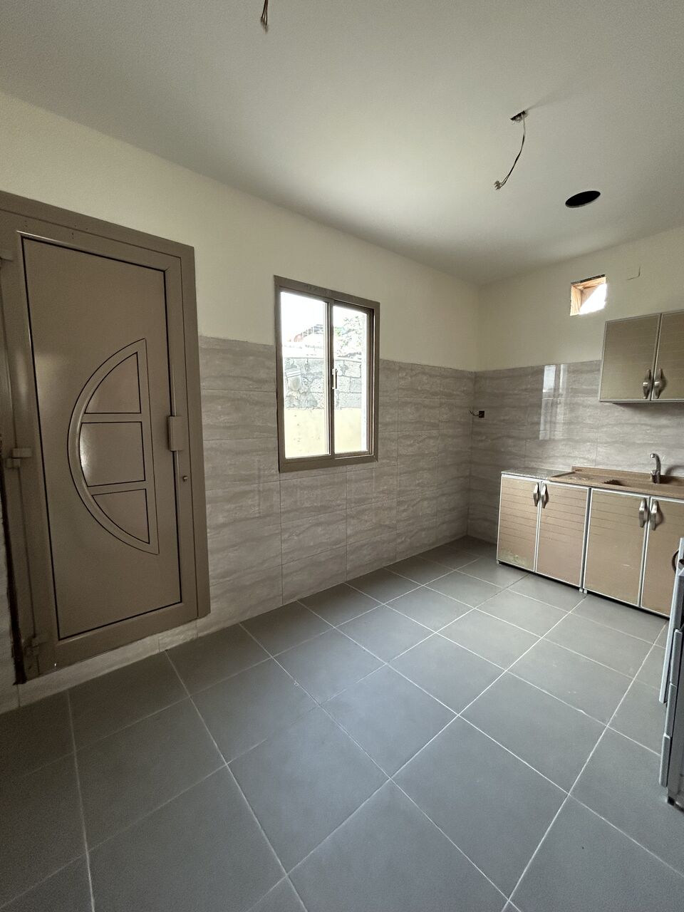 Jid Ali, Apartments, Flats, Houses & Villas, BHD 160/month,  2 BR,  Flat For Rent- Jid Ali