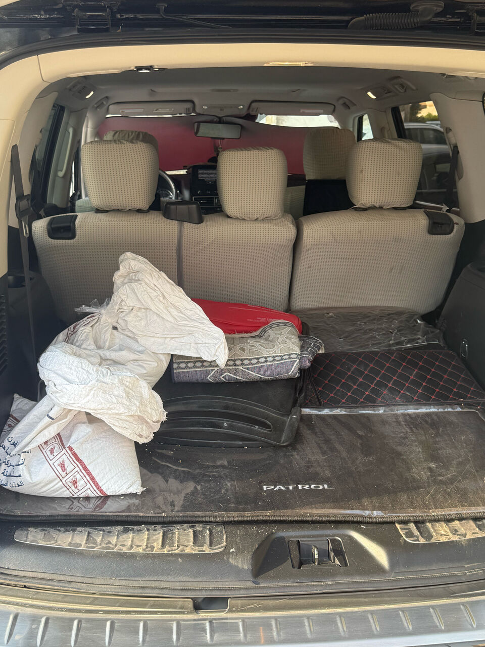 Riyadh, Vehicles, Cars & Trucks , SAR 180000,  Nissan Patrol,  2023,  Automatic,  102000 KM,   Platinium