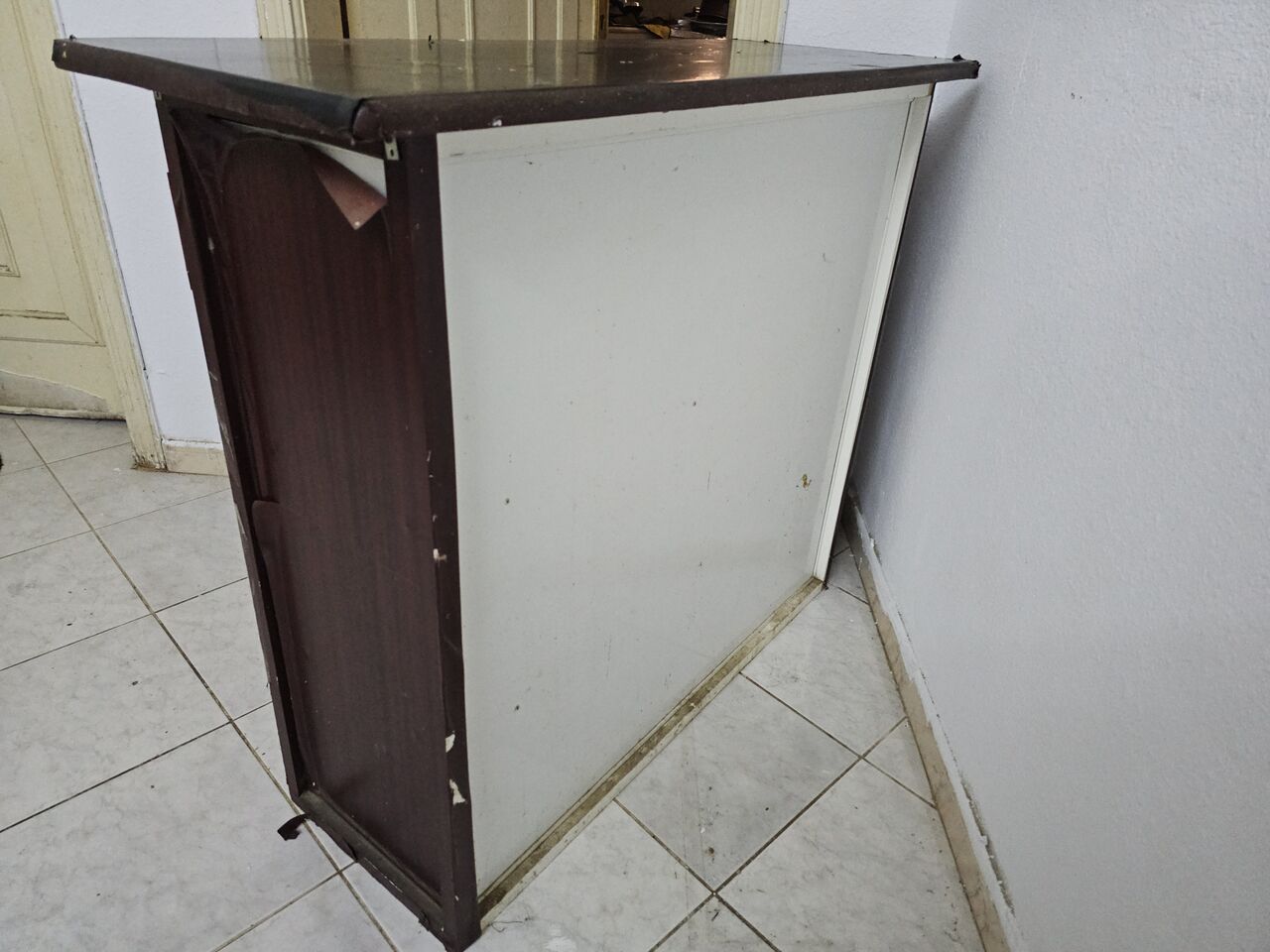 Jeddah, Furniture, SAR 180,  Wooden Cabinet For Sale