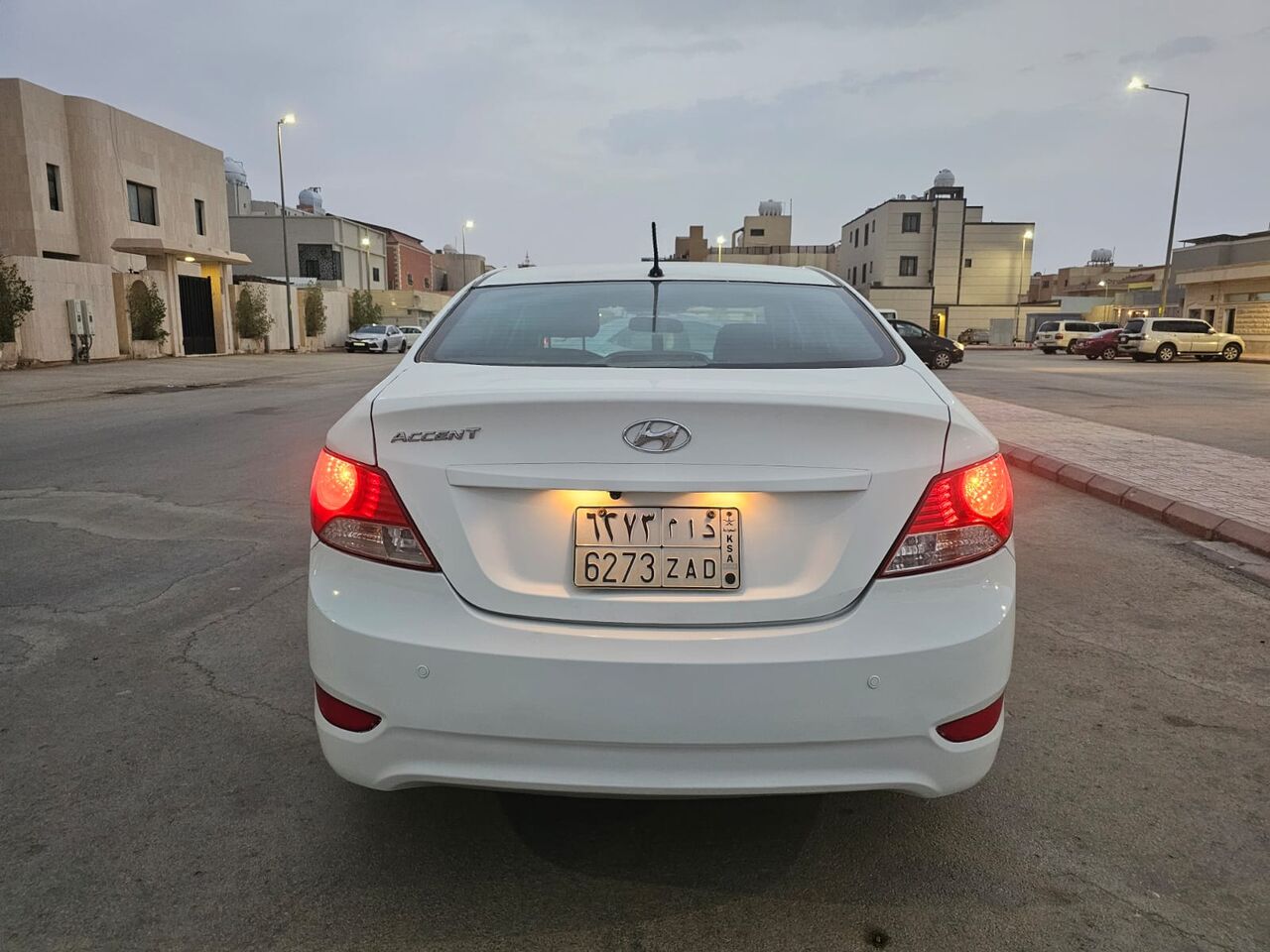Riyadh, Vehicles, Cars & Trucks , SAR 22000,  Hyundai Accent,  2017,  Automatic,  304000 KM,