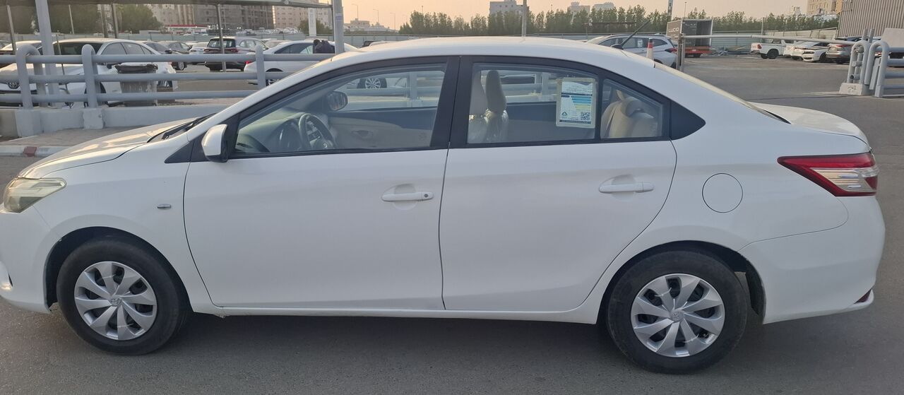 Jeddah, Vehicles, Cars & Trucks , SAR 24500,  Toyota Yaris,  2016,  Automatic,  251000 KM,