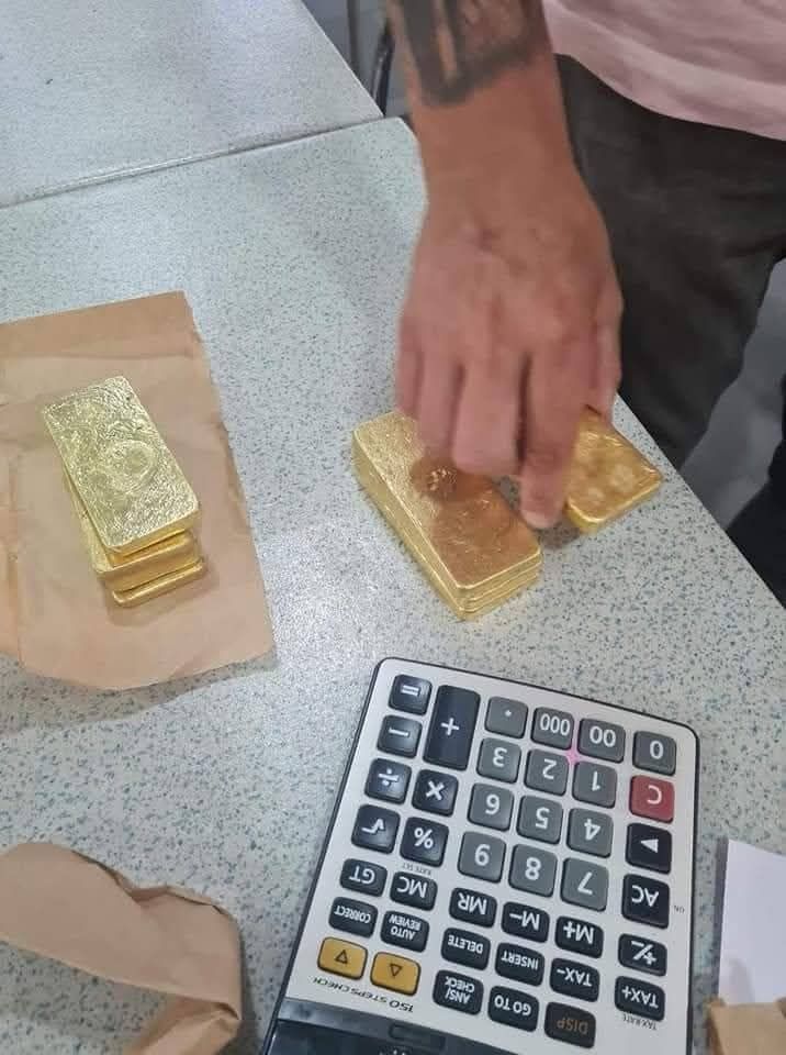Mumbai, Business Partners, Gold Bars, Nuggets