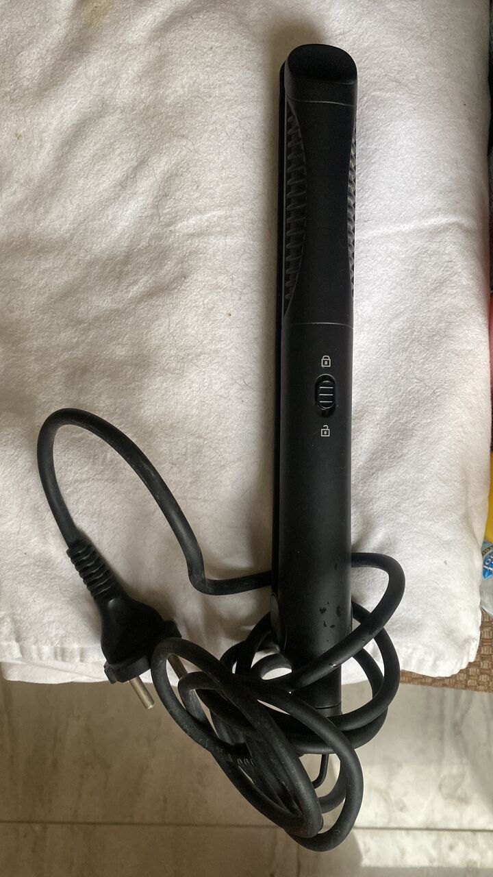 Tubli, Health & Beauty Items, BHD 5,  Severin Brand Hair Straightener, BD5