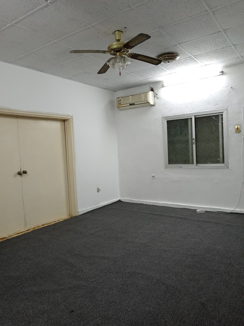 Al Malaz, Apartments, Flats, Houses & Villas, Executive Bachelors Room - Big Room - 1 Or 2 Person - Only For Malayali