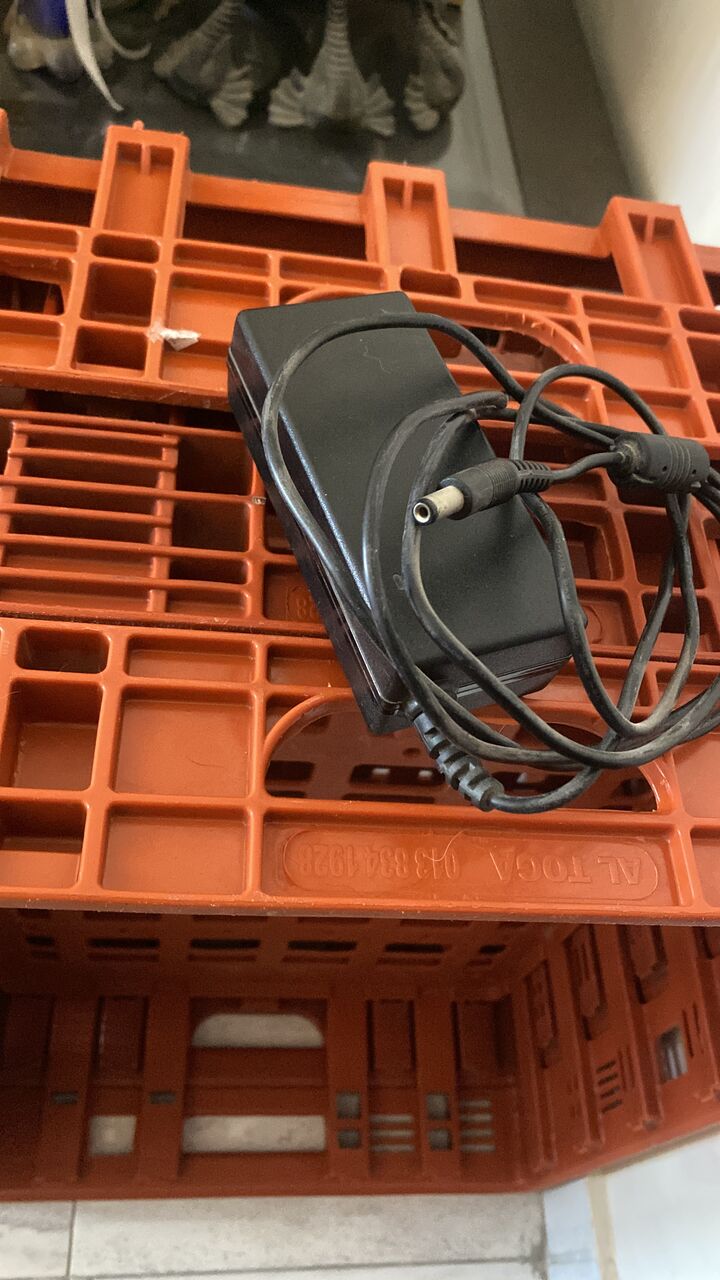 Tubli, Computers, BHD 9,  Laptop Power Supply, BD9 Or Best Offer