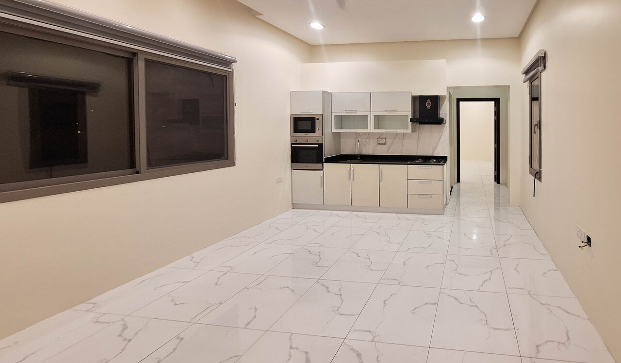 Manama, Apartments, Flats, Houses & Villas, BHD 200/month,  1 BR,  For Rent A Semi Furnished Apartment In Jeblat Hebshi Area Close To Al Rawabi School W EWA