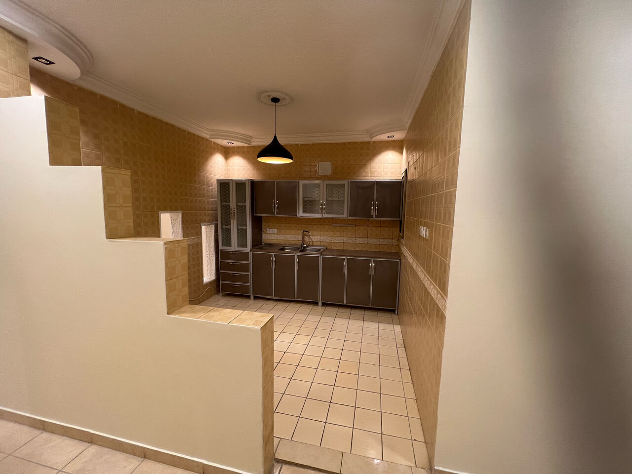 Al Yasmin, Apartments, Flats, Houses & Villas, SAR 49000/year,  3 BR,  Apartment In Villa  Anas Bin Malik St., AlYasmeen Area, Riyadh
