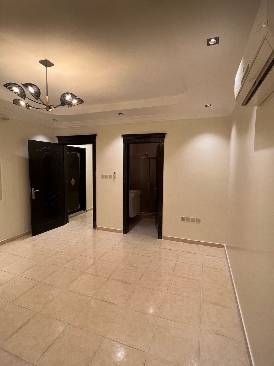 Al Yasmin, Apartments, Flats, Houses & Villas, SAR 49000/year,  3 BR,  Apartment In Villa  Anas Bin Malik St., AlYasmeen Area, Riyadh