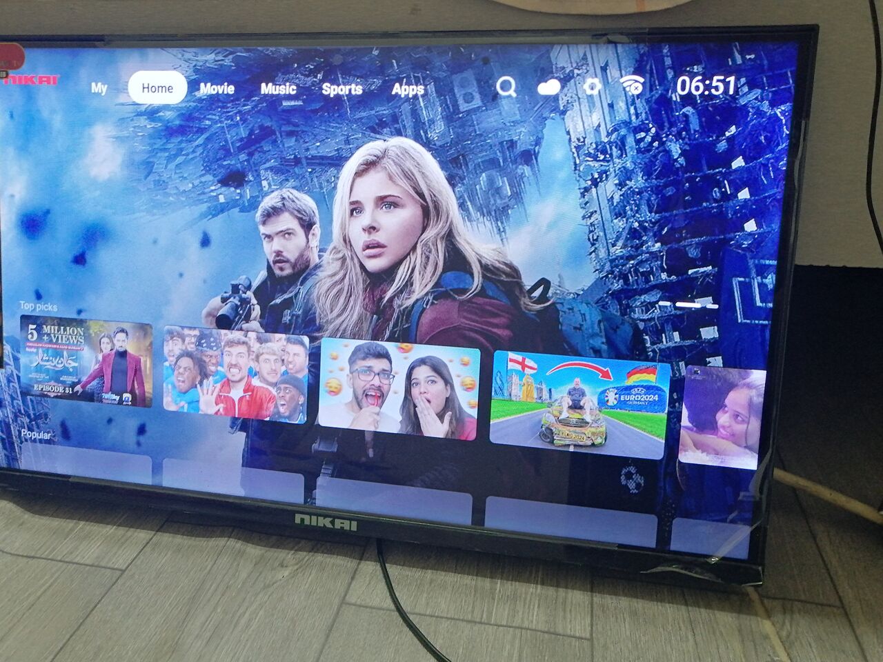 Jubail, Household Items, SAR 200,  Juniors Baby Stroller And Android (smart Tv) For Sale