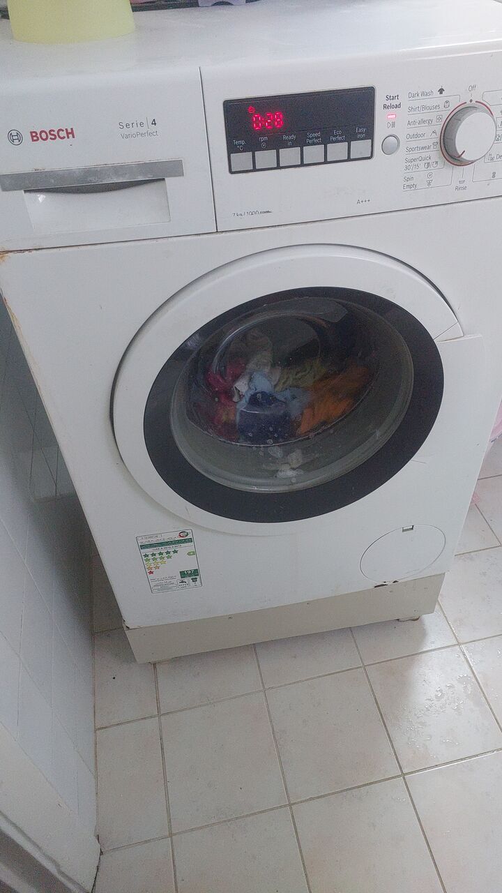 Jidhafs, Appliances, BHD 85,  Fridge And Washing Machine