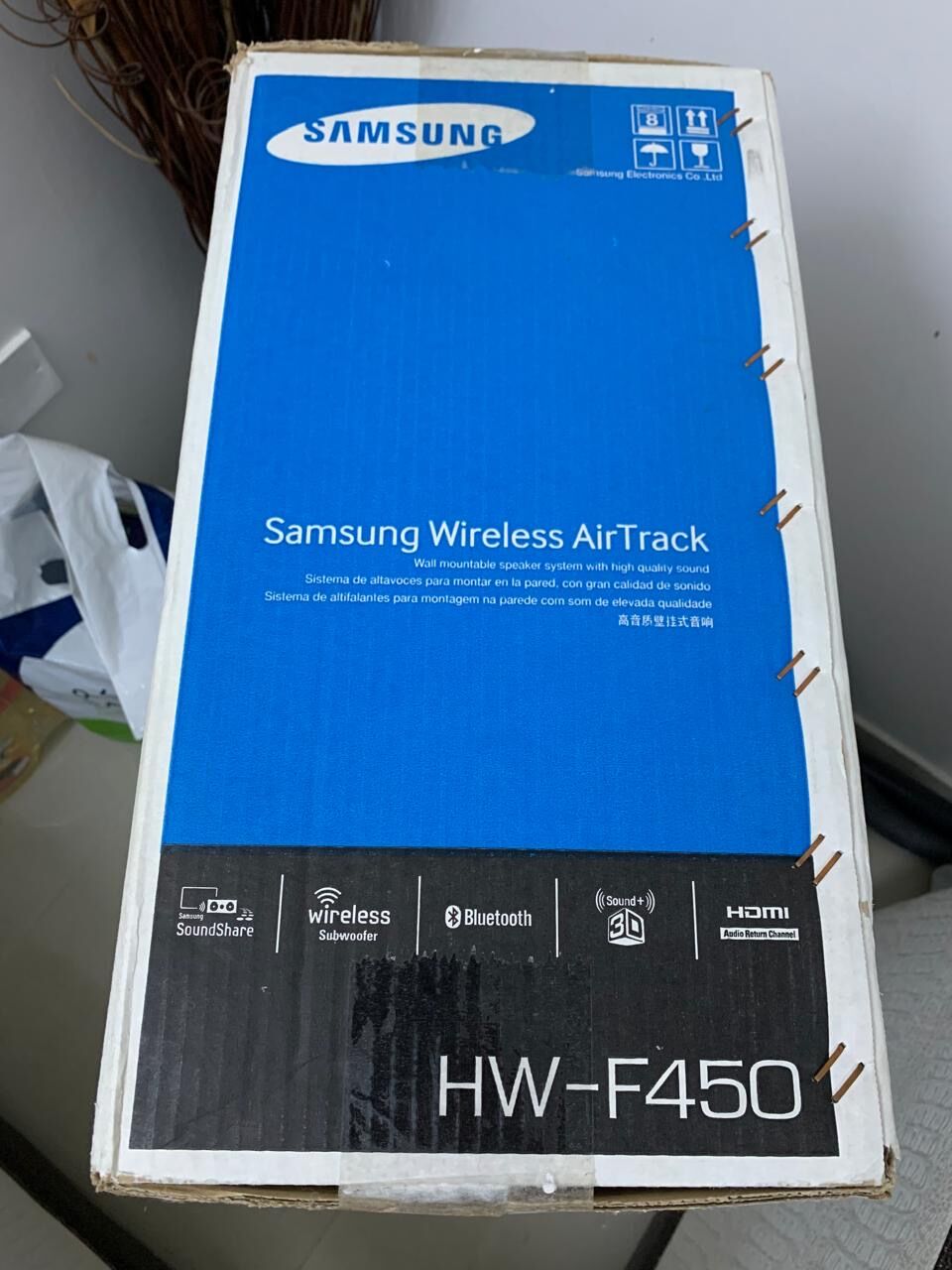 Jeddah, Electronics, SAR 650,  Samsung Wireless Air Track