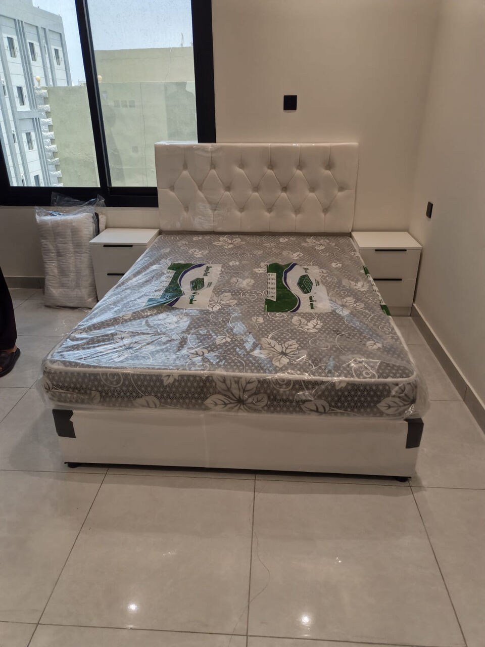 Jeddah, Furniture, SAR 1500,  Queen Size Bedroom Furniture Set Are Available In Multiple Colors And Designs.