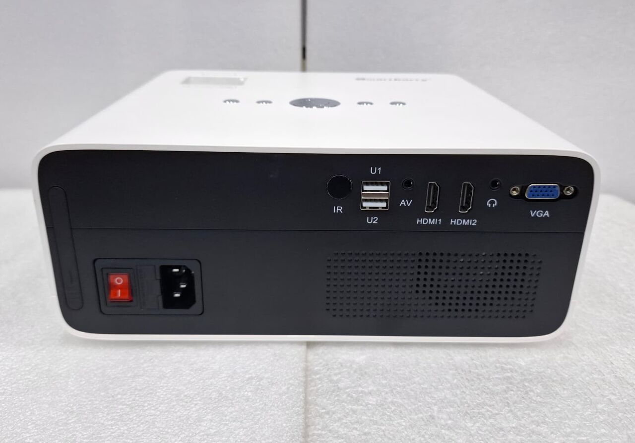 East Riffa, Computers, BHD 65,  Brand New SmartBarry 8K Smart Android Projector BoxPack Android & Mobile Screen Sharing