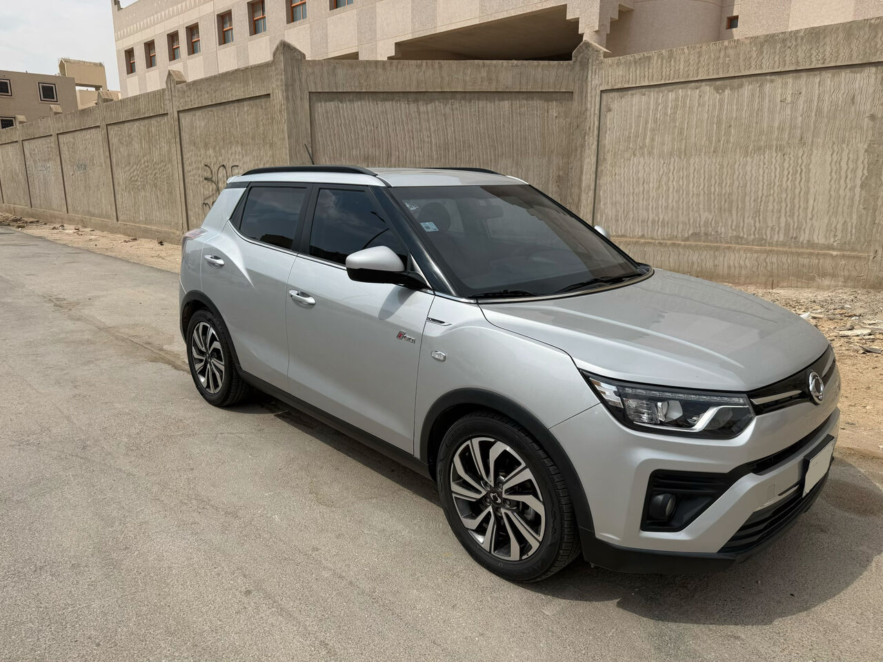 Riyadh, Vehicles, Cars & Trucks , SAR 39000,  Ssangyong Kyron,  2021,  Automatic,  130000 KM,