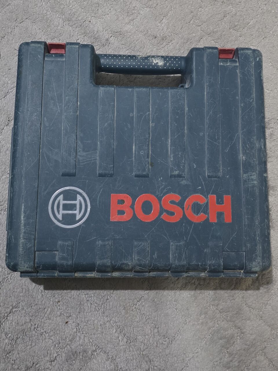 Al Malaz, Electronics, SAR 800,  Bosch And Osco Hammer Drill
