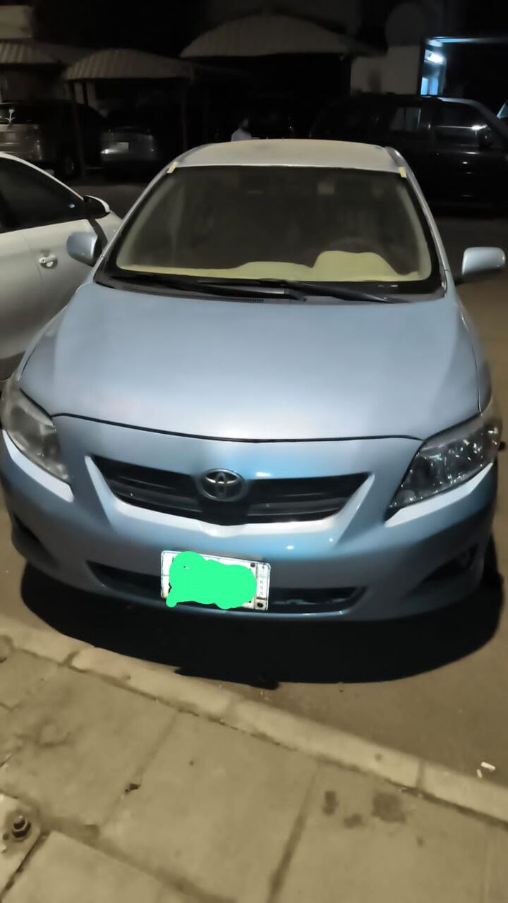 Jeddah, Vehicles, Cars & Trucks , SAR 16000,  Toyota Corolla,  2010,  Manual,  400000 KM,  Car For Urgent Sale   Reason To Sale: Final Exit