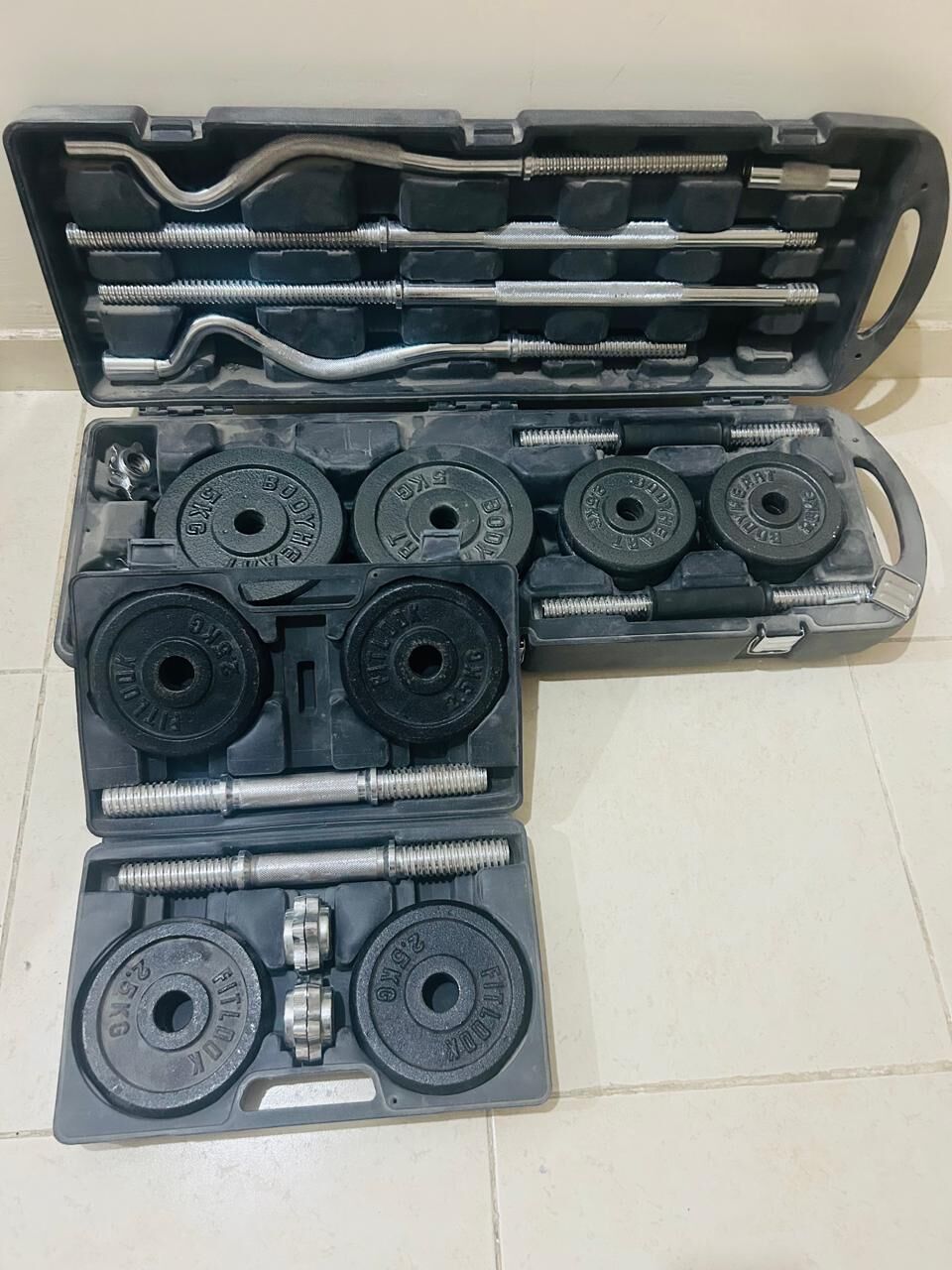 Riyadh, Sporting Goods, SAR 500,  Complete Home Gym: Adjustable Health Care Bench + 65KG Weights & Barbell Sets