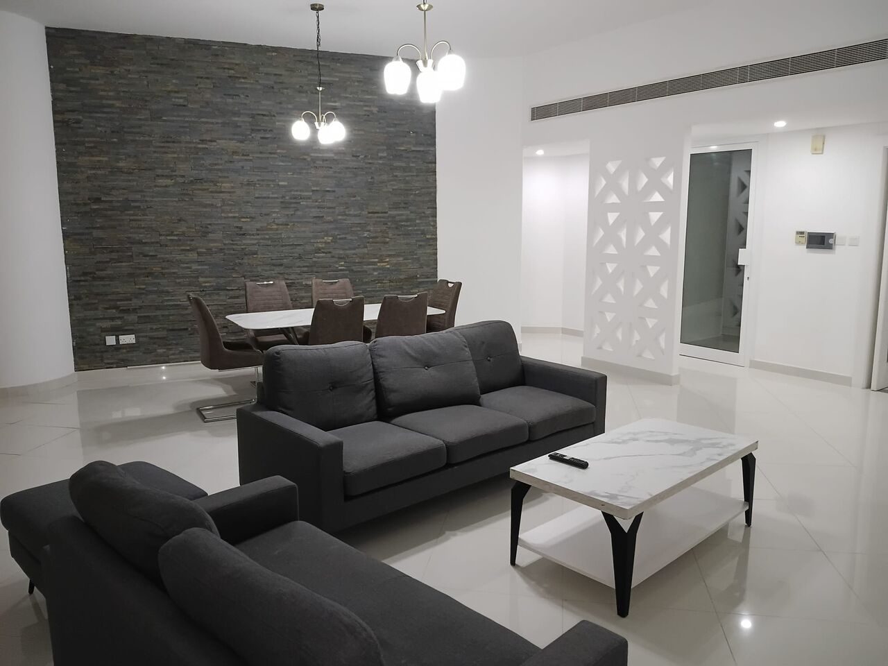 Sanabis, Apartments, Flats, Houses & Villas, BHD 500/month,  2 BR,  Pet Friendly Fully Furnished 2 Bedroom Apartment