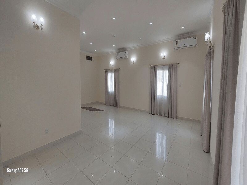 Barbar, Apartments, Flats, Houses & Villas, BHD 700/month,  350 Sq. Meter,  Contemporary Style Luxurious 4 Bedrooms Semi Furnished Spacious Villa, Close To British