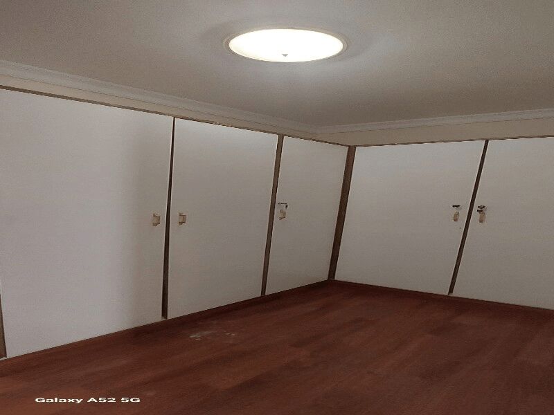 Barbar, Apartments, Flats, Houses & Villas, BHD 700/month,  350 Sq. Meter,  Contemporary Style Luxurious 4 Bedrooms Semi Furnished Spacious Villa, Close To British