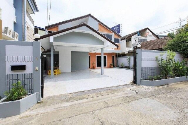 Bangkok, Villas, THB 35000,  50 Sq. Feet,  Single House For Rent, Decha Village, Ramkhamhaeng, 4 Bedrooms, 5 Bathrooms, 220 Sq M,