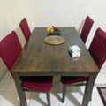 SAR 350, 6 Seater Dinning Table