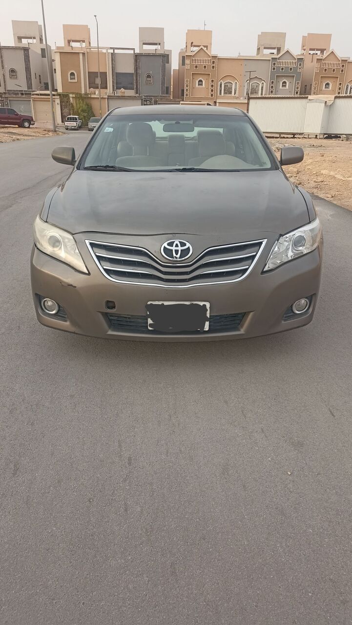 Riyadh, Vehicles, Cars & Trucks , SAR 22000,  Toyota Camry GL,  2010,  Automatic,  610000 KM,  Toyota Camry   V4 Low Fuel Consumption Vehicle Is In Excellent Condition