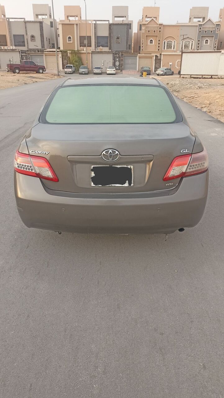 Riyadh, Vehicles, Cars & Trucks , SAR 22000,  Toyota Camry GL,  2010,  Automatic,  610000 KM,  Toyota Camry   V4 Low Fuel Consumption Vehicle Is In Excellent Condition