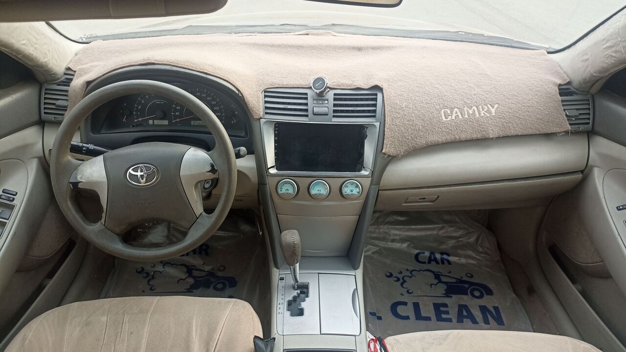 Riyadh, Vehicles, Cars & Trucks , SAR 22000,  Toyota Camry GL,  2010,  Automatic,  610000 KM,  Toyota Camry   V4 Low Fuel Consumption Vehicle Is In Excellent Condition