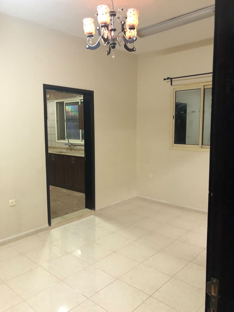 Al Jubail Al Balad, Apartments, Flats, Houses & Villas, SAR 18000/year,  2 BR,  200 Sq. Meter,  FOR RENT APARTMENT 2 ROOMS FAMILY ONLY