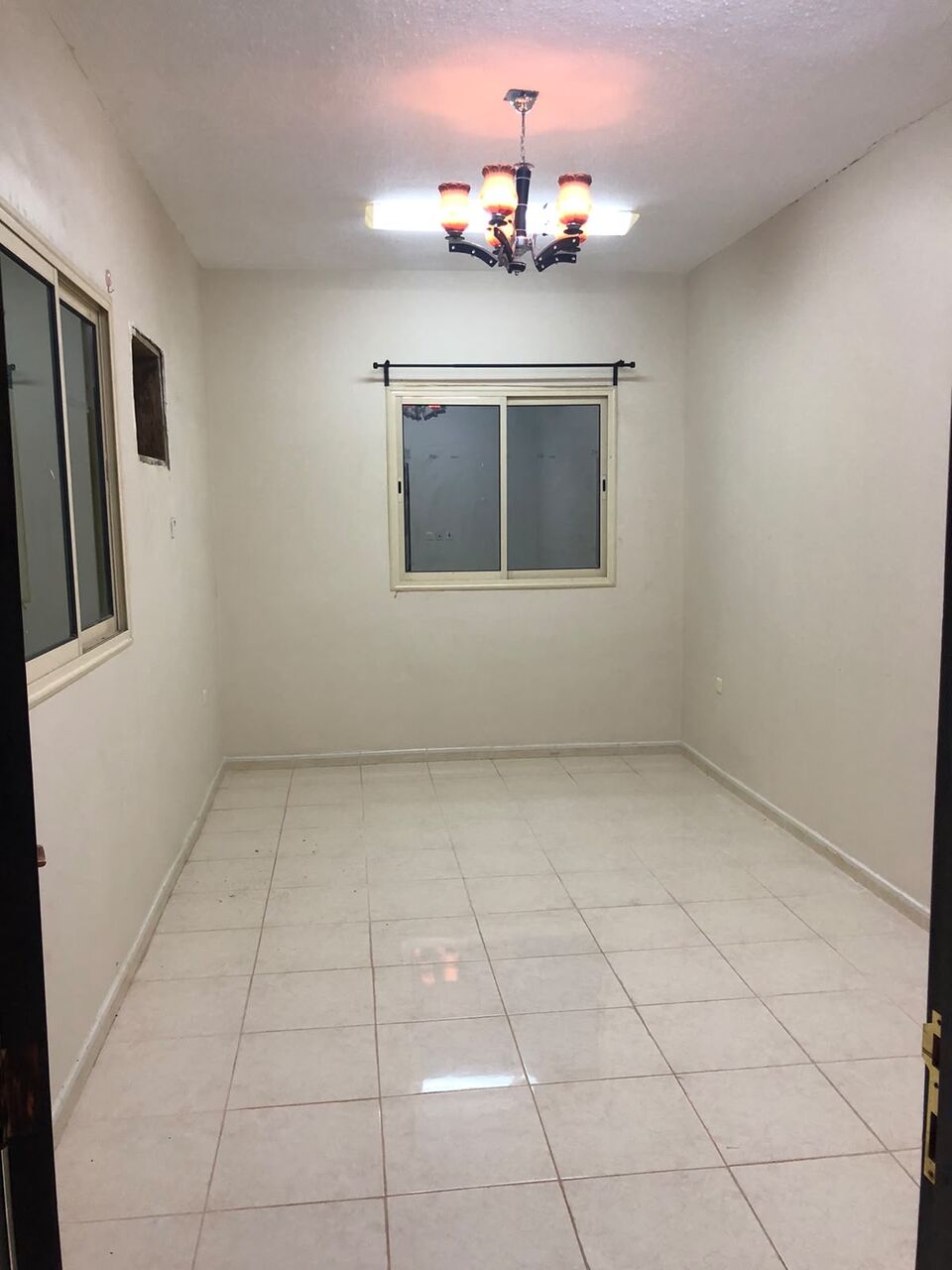 Al Jubail Al Balad, Apartments, Flats, Houses & Villas, SAR 18000/year,  2 BR,  200 Sq. Meter,  FOR RENT APARTMENT 2 ROOMS FAMILY ONLY