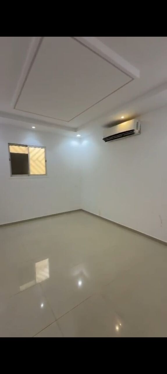 Al Rawdah, Apartments, Flats, Houses & Villas, SAR 35000/year,  3 BR,  Family Ground Floor Apartment With Large 3 Beadrooms AC Kitchen Isntalled