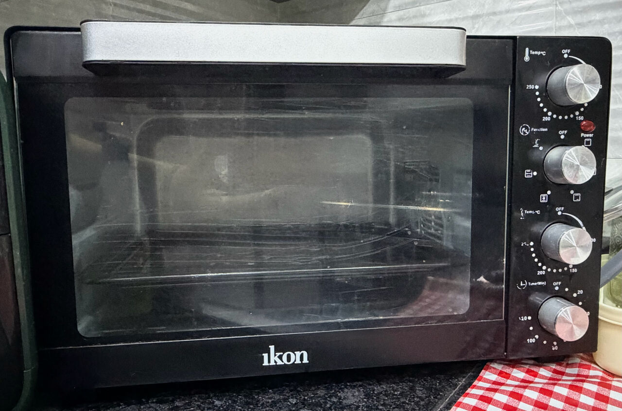 Busaiteen, Appliances, BHD 20,  IKON 60 Litre Electric Cooker For Sale
