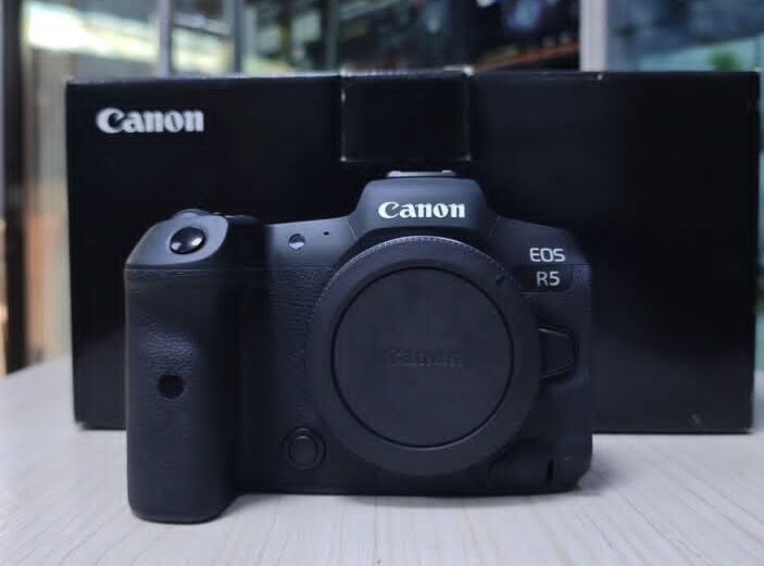 Melbourne, Photo & Video, USD 1200,  Canon EOS R5 Mark II Camera For Sales