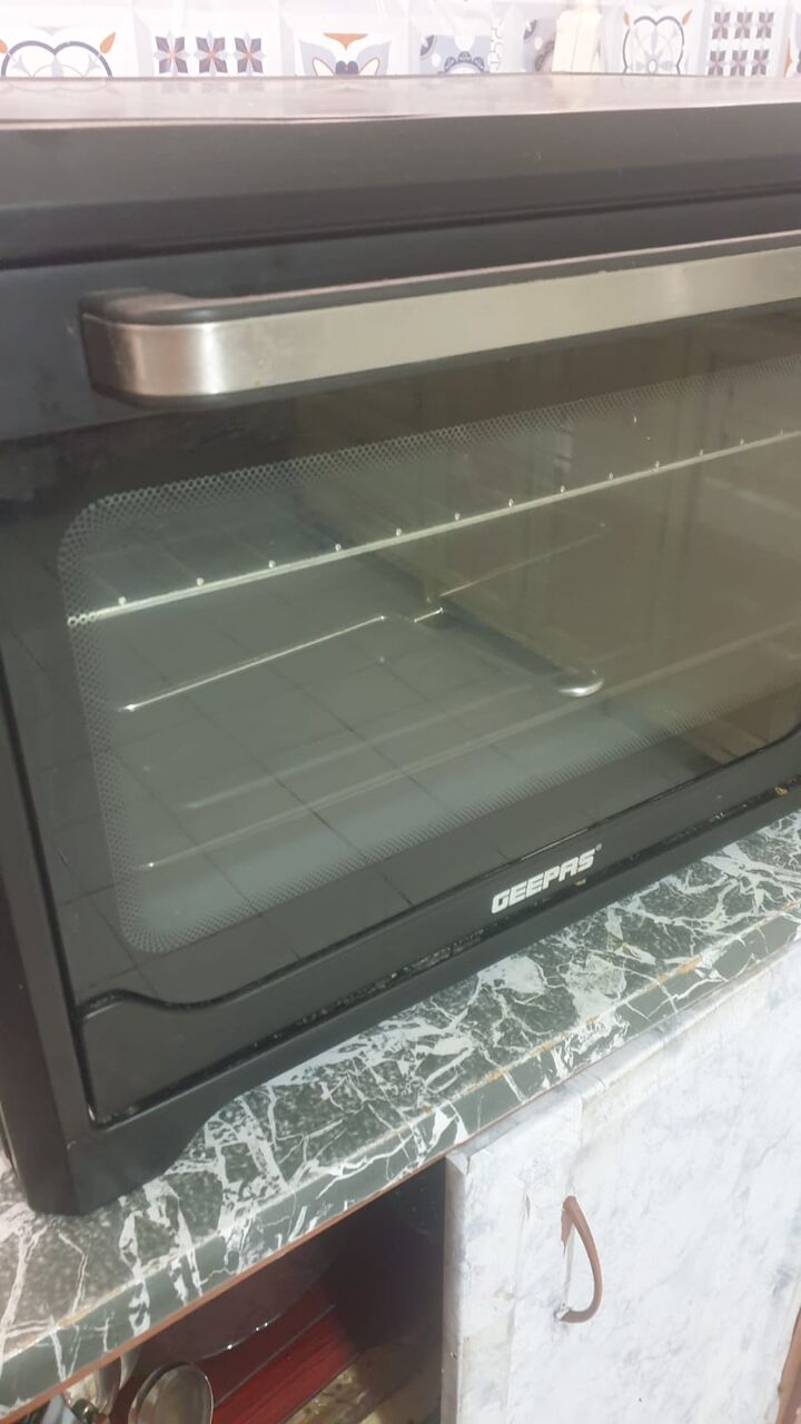 Al Malaz, Appliances, SAR 120,  Geepas Electric Oven.  120 Sr