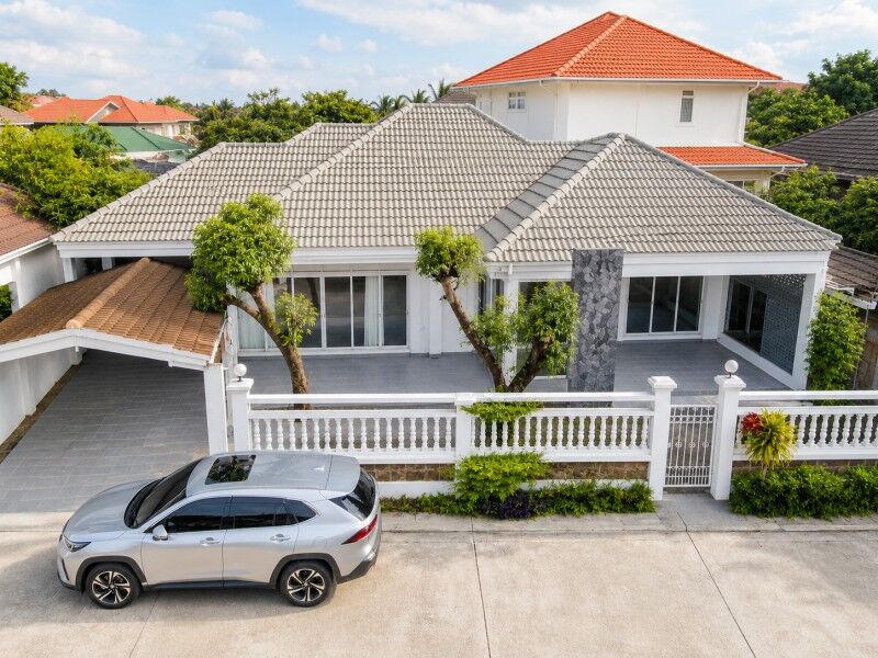 Bangkok, Villas, THB 31999,  60 Sq. Feet,  Single House, 3 Bedrooms, 3 Bathrooms, 60 Sq M, 200 Sq M, Parking For 4 Cars, Photo