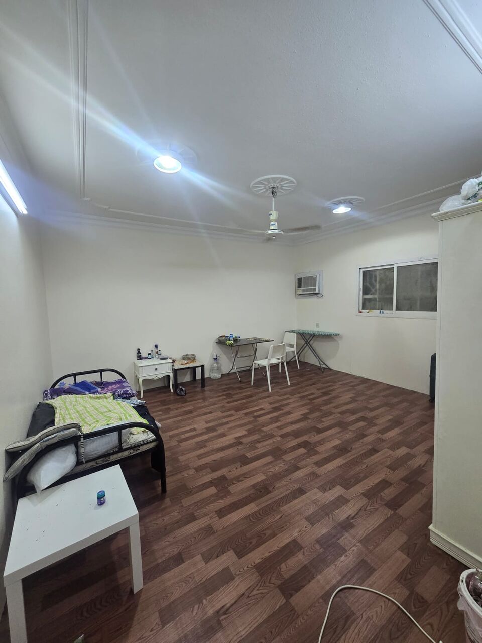 Al Malaz, Apartments, Flats, Houses & Villas, SAR 28000/year,  2 BR,  SAR 28000/year, Semi Furnished, 2 BR 1 Hall Family Flat, At Ibn Sakit St (Jarir), Malaz
