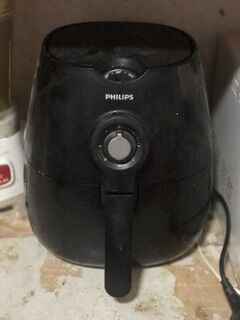 Dammam, Appliances, SAR 100,  Philips Air Fryer And Home Maker Sandwich Maker