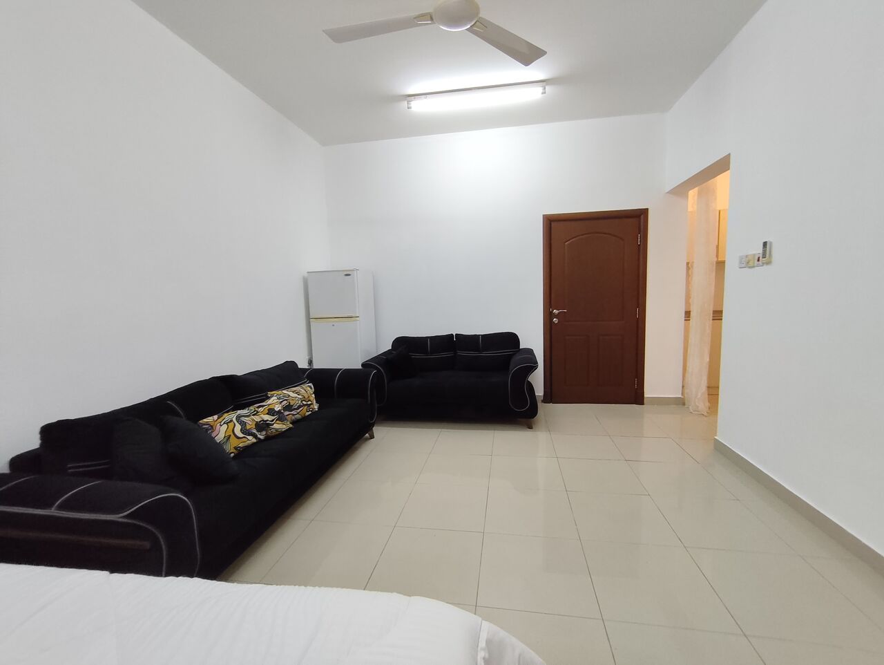 Janabiya, Apartments, Flats, Houses & Villas, BHD 160/year,  1 BR,  Janabiya:- Furnished Studio Flat On Rent With Unlimited Ewa .