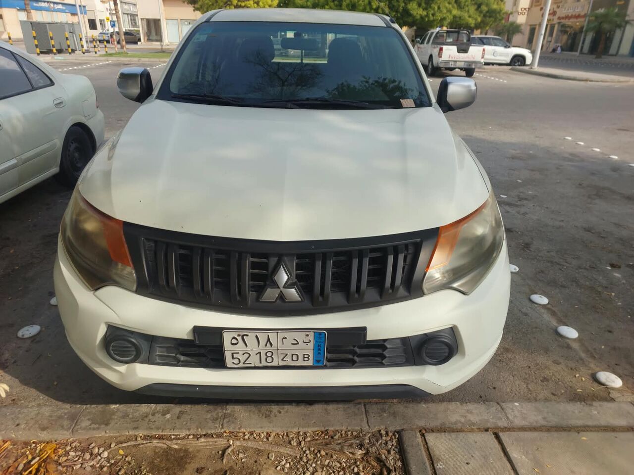 Jubail, Vehicles, Cars & Trucks , SAR 35000,  Mitsubishi L200 (Double Cab),  2018,  Manual,  254580 KM,  Mitsubishi L 200 Double Cab  Petrol  , Sar 35000 Slightly Negostiable