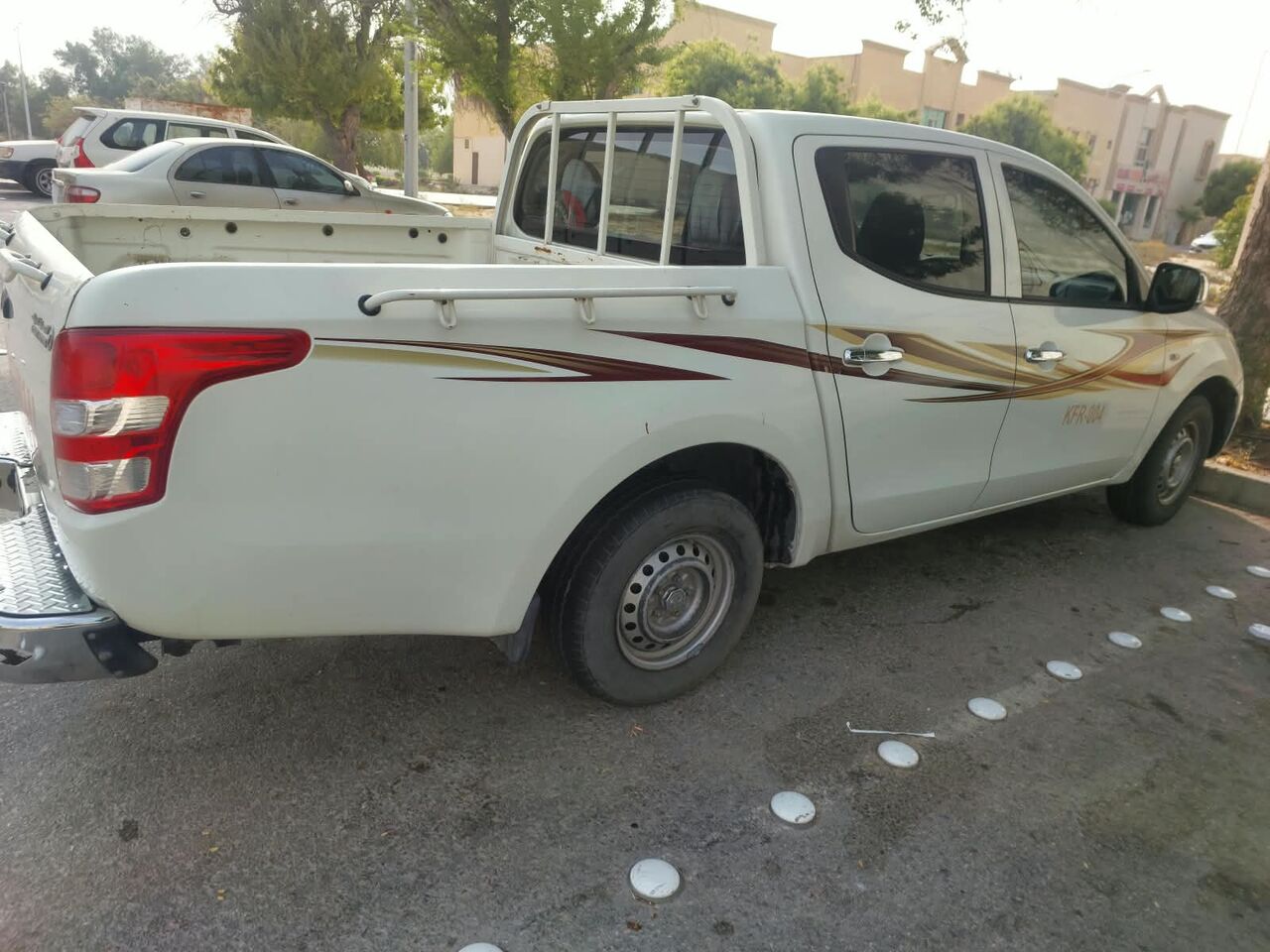 Jubail, Vehicles, Cars & Trucks , SAR 35000,  Mitsubishi L200 (Double Cab),  2018,  Manual,  254580 KM,  Mitsubishi L 200 Double Cab  Petrol  , Sar 35000 Slightly Negostiable