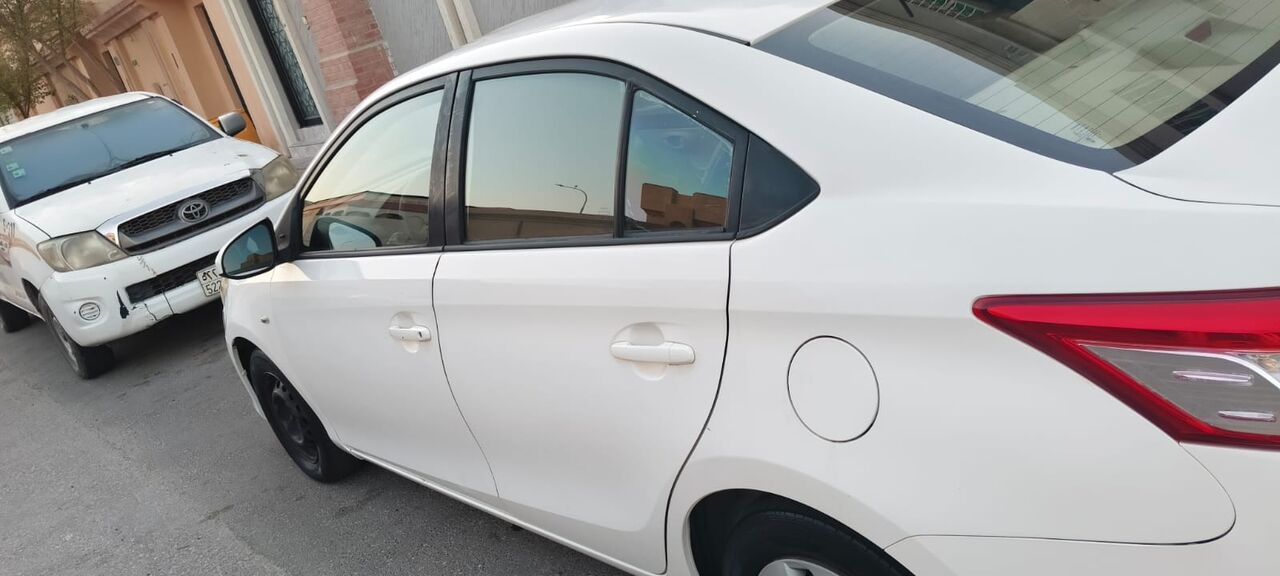 Abqaiq, Vehicles, Cars & Trucks , SAR 23500,  Toyota Yaris,  2015,  Automatic,  227 KM,  , White Colour   For Sale , Askin Price 23.5K