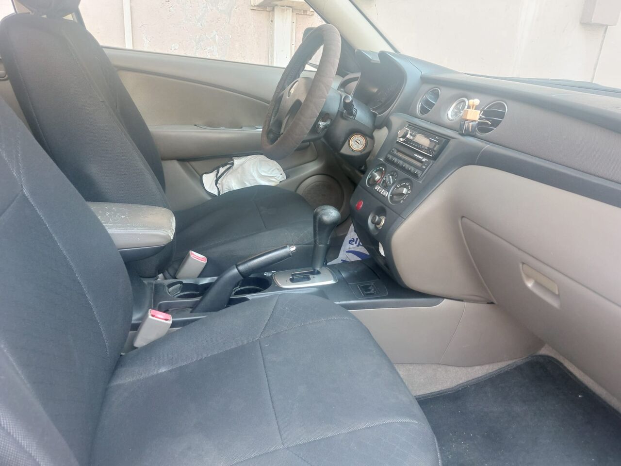 Manama, Vehicles, Cars & Trucks , BHD 1200,  Mitsubishi Outlander,  2004,  Automatic,  150000 KM,  Female Expat Owned   For Sale