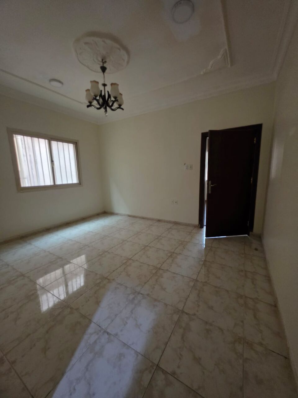 Khobar, Apartments, Flats, Houses & Villas, SAR 22600/year,  4 BR,  Consists Of:- 4 Bedrooms, A Living Room, 2 Bathrooms, And A Kitchen, Second Floor  Elevato